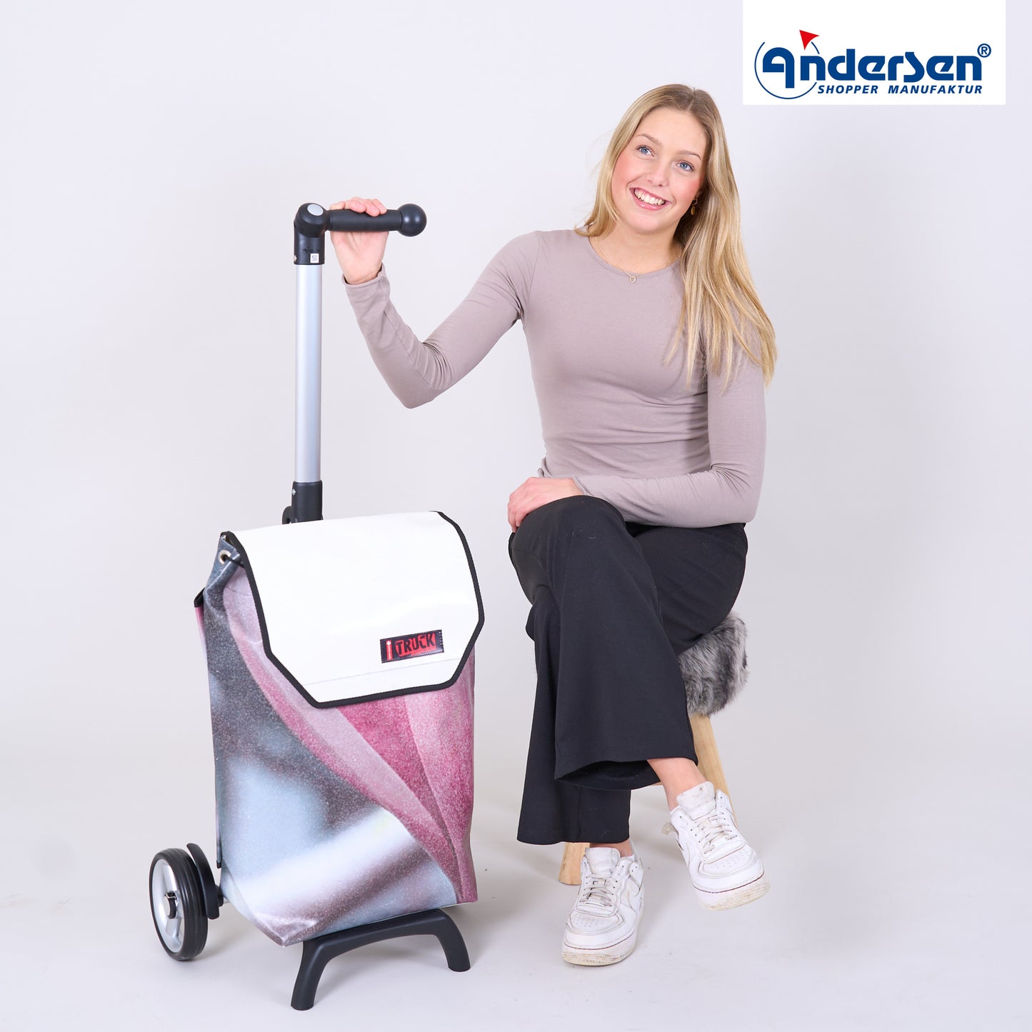 Unus Shopper Fun Truck A7 (05)